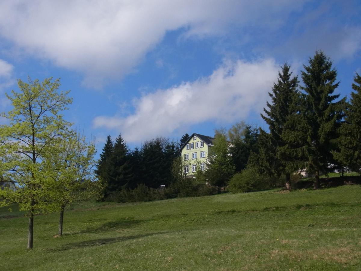 Hotel Schoene Aussicht Masserberg Buitenkant foto