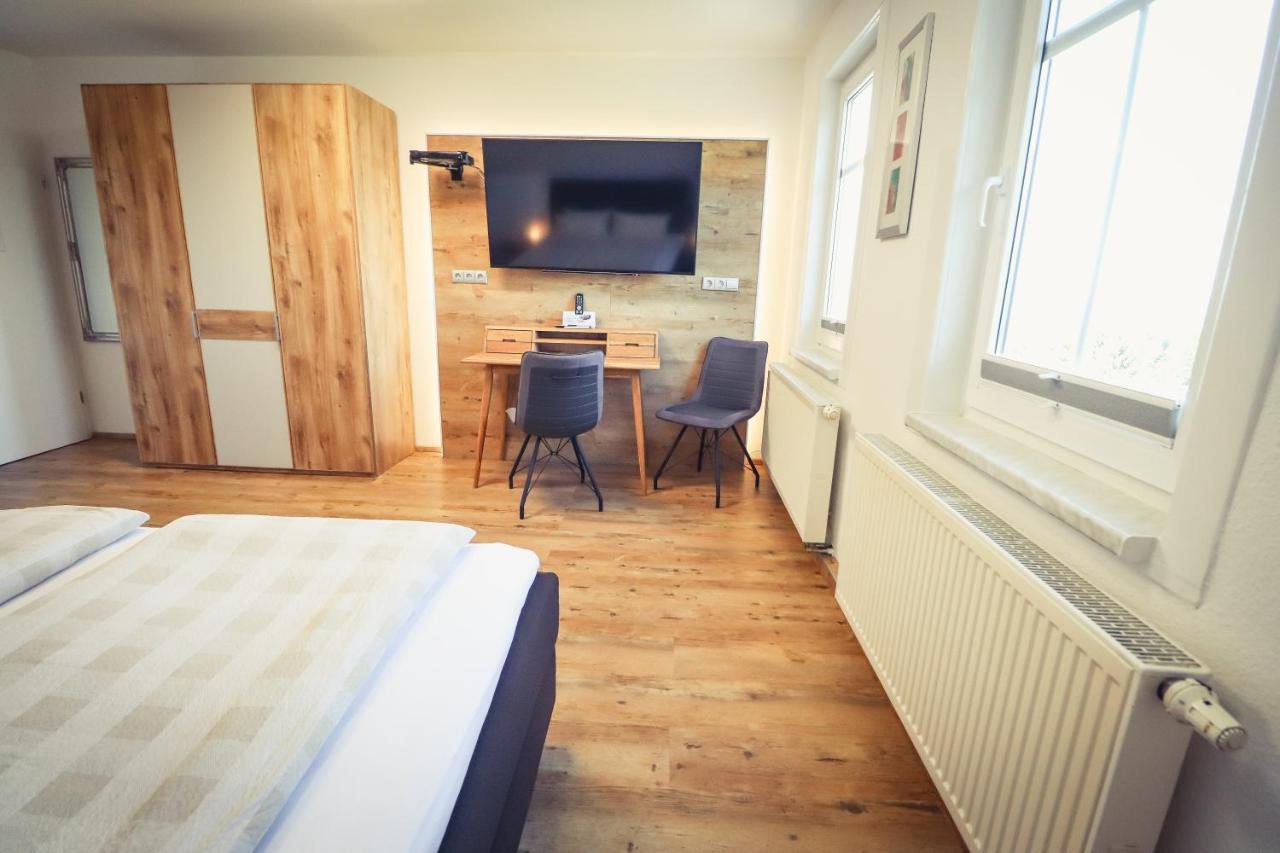 Hotel Schoene Aussicht Masserberg Buitenkant foto